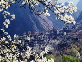 Jiaju Tibetan Village Danba